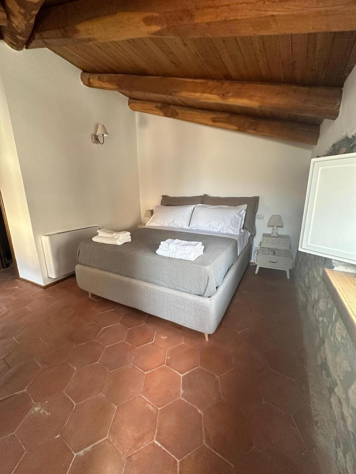 La Mansarda Bed and Breakfast Castellabate Eksteriør billede
