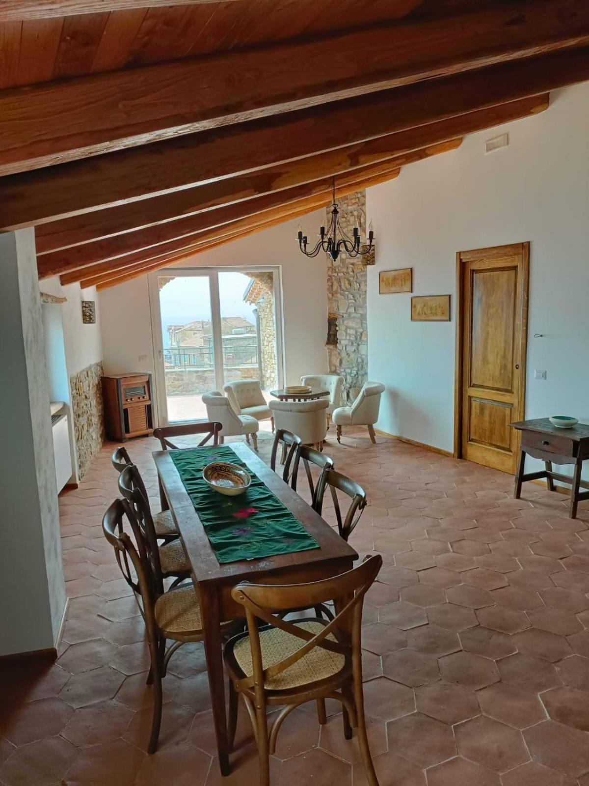 La Mansarda Bed and Breakfast Castellabate Eksteriør billede