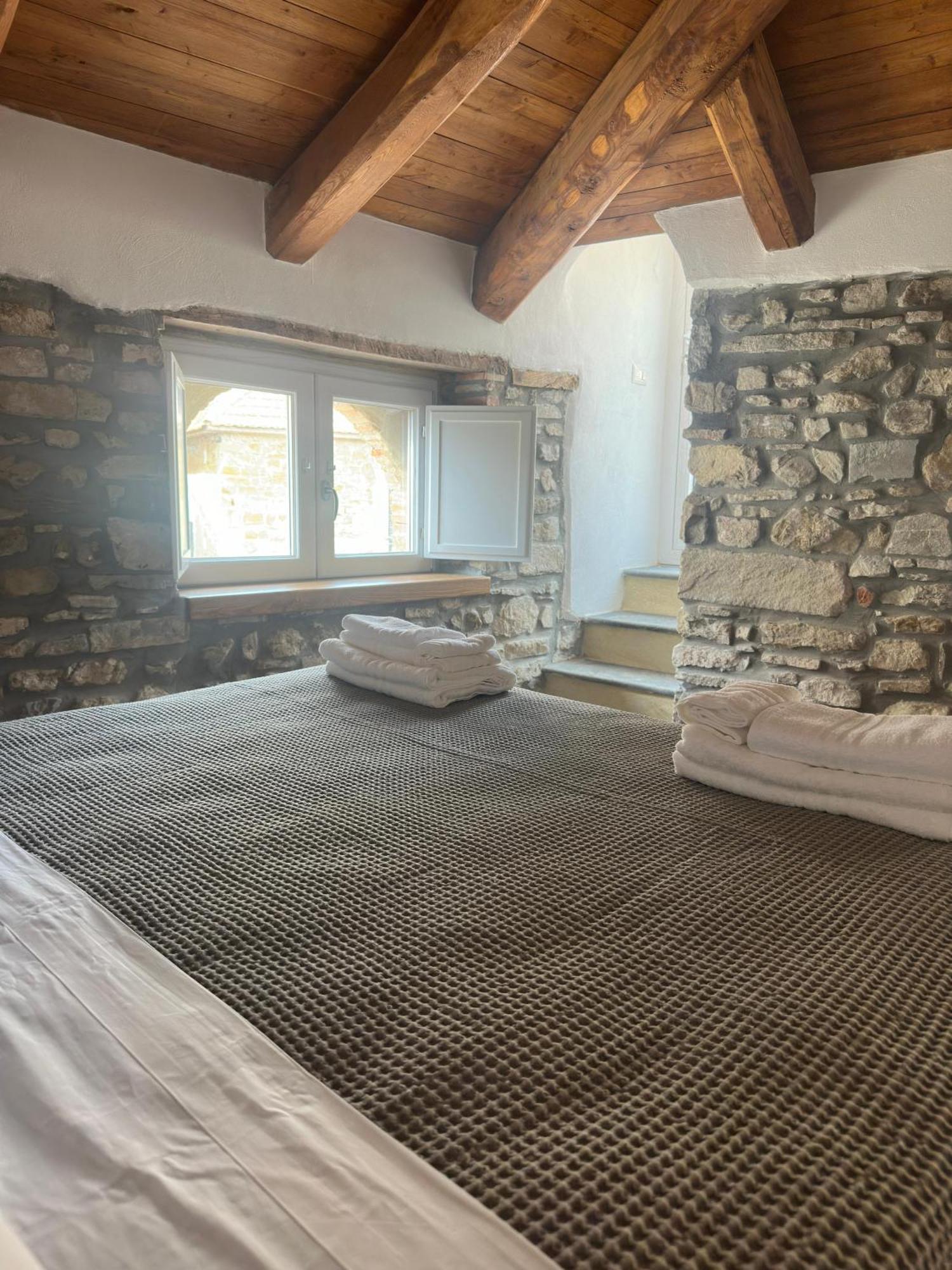 La Mansarda Bed and Breakfast Castellabate Eksteriør billede
