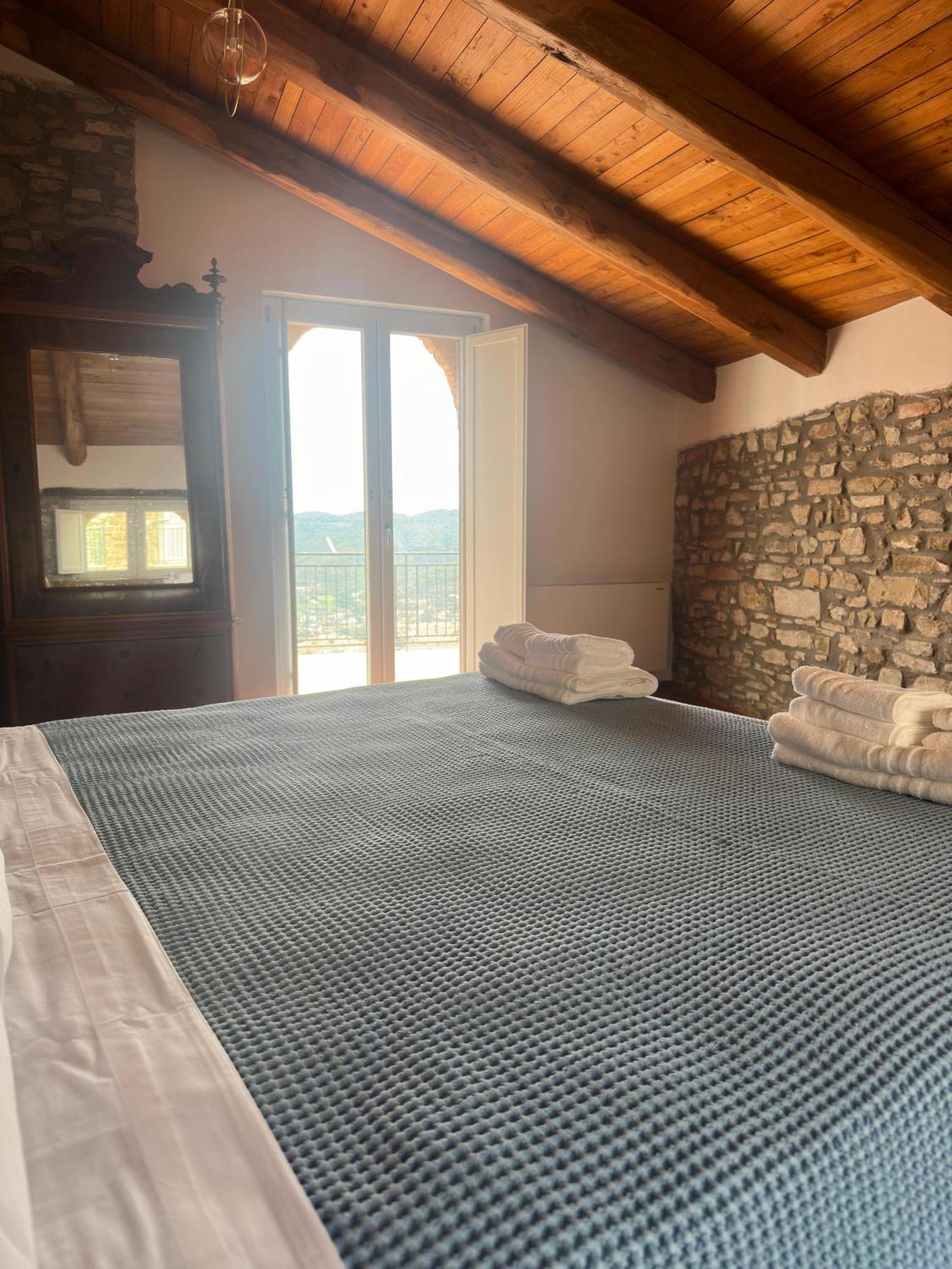 La Mansarda Bed and Breakfast Castellabate Eksteriør billede